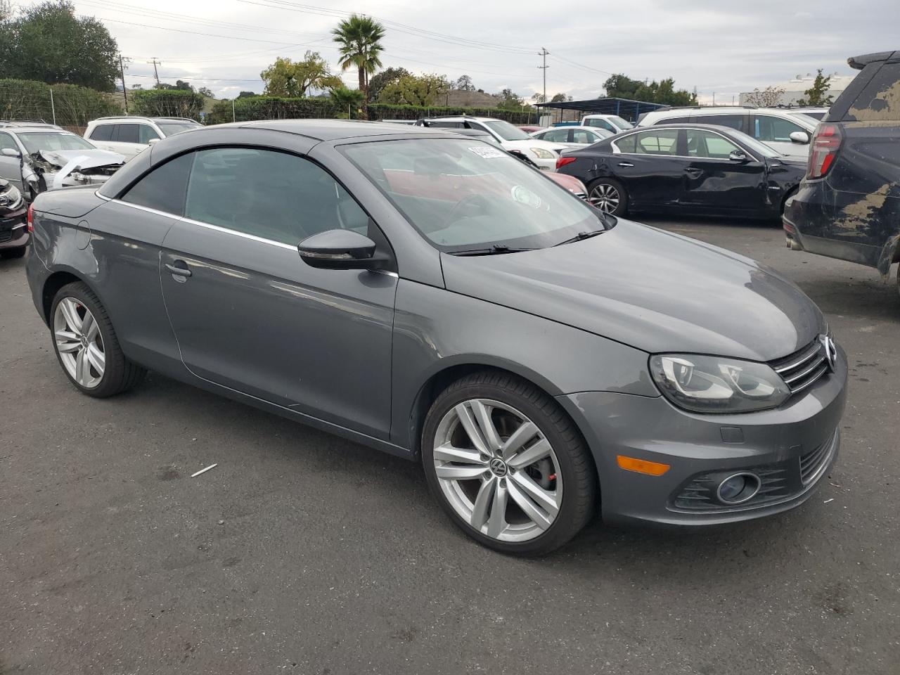 VOLKSWAGEN EOS LUX
