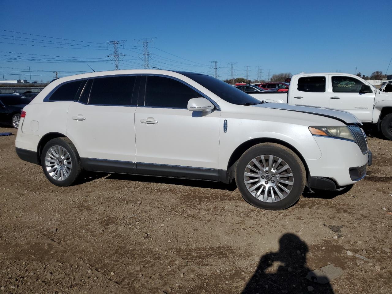LINCOLN MKT