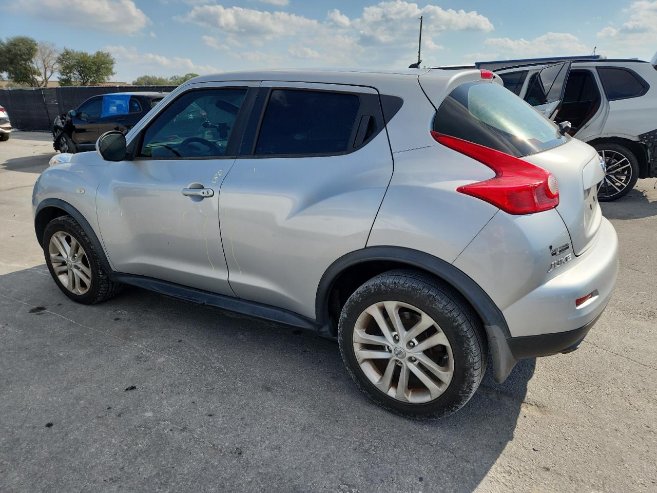 NISSAN JUKE S