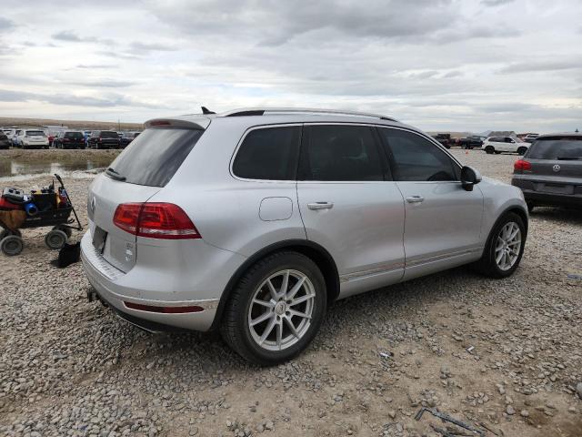 2016 VOLKSWAGEN TOUAREG SP #3293401048