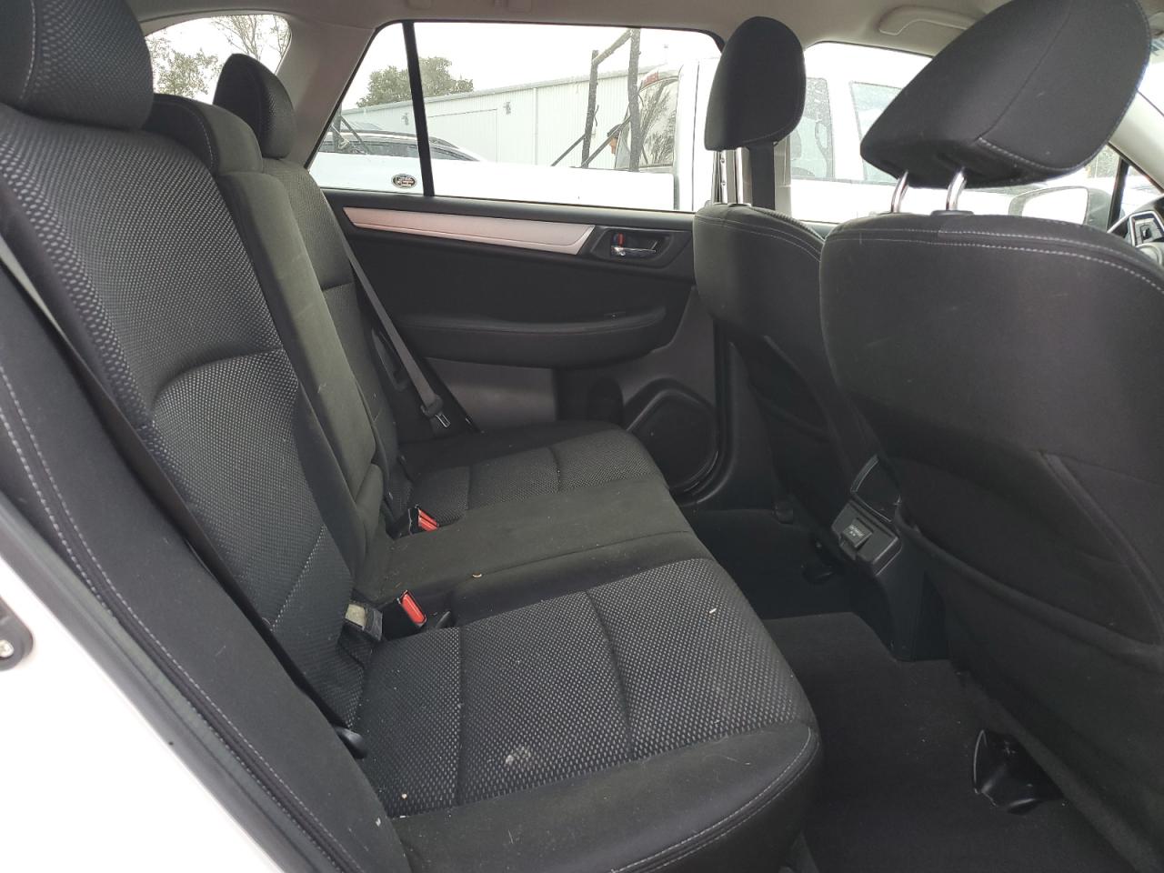 SUBARU OUTBACK 2.5I PREMIUM