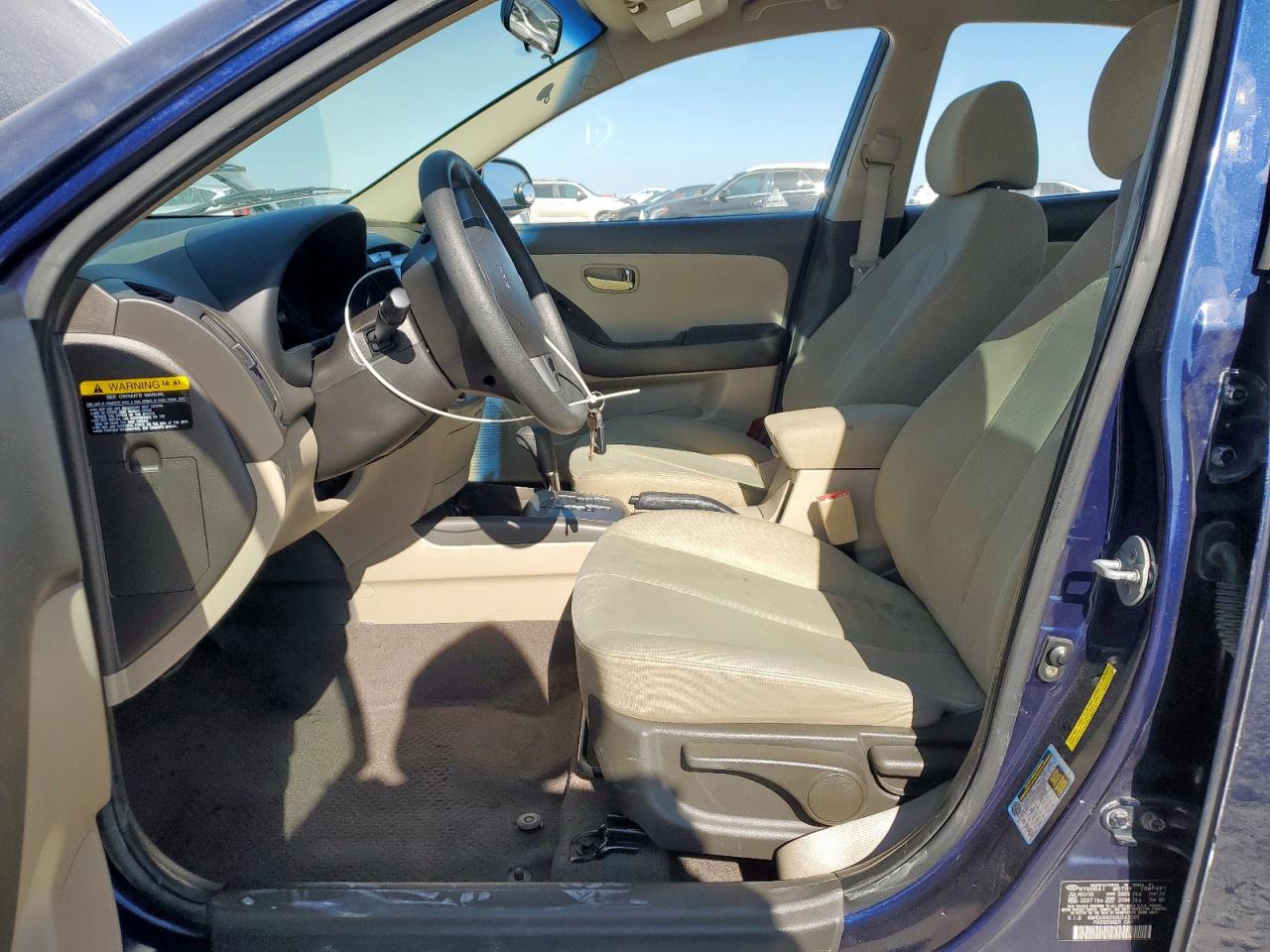 HYUNDAI ELANTRA BLUE