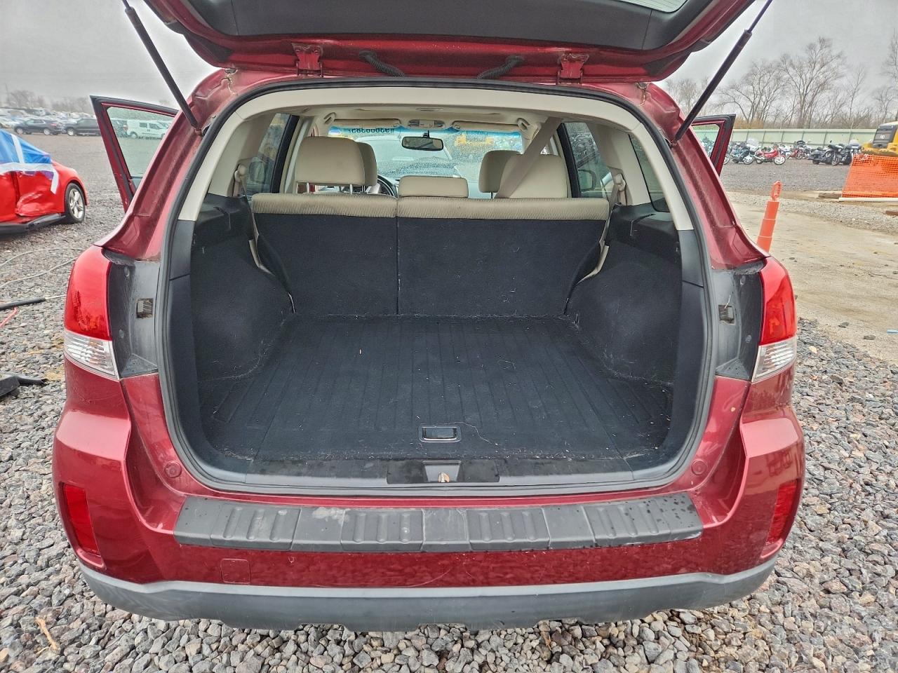 SUBARU OUTBACK 2.5I PREMIUM