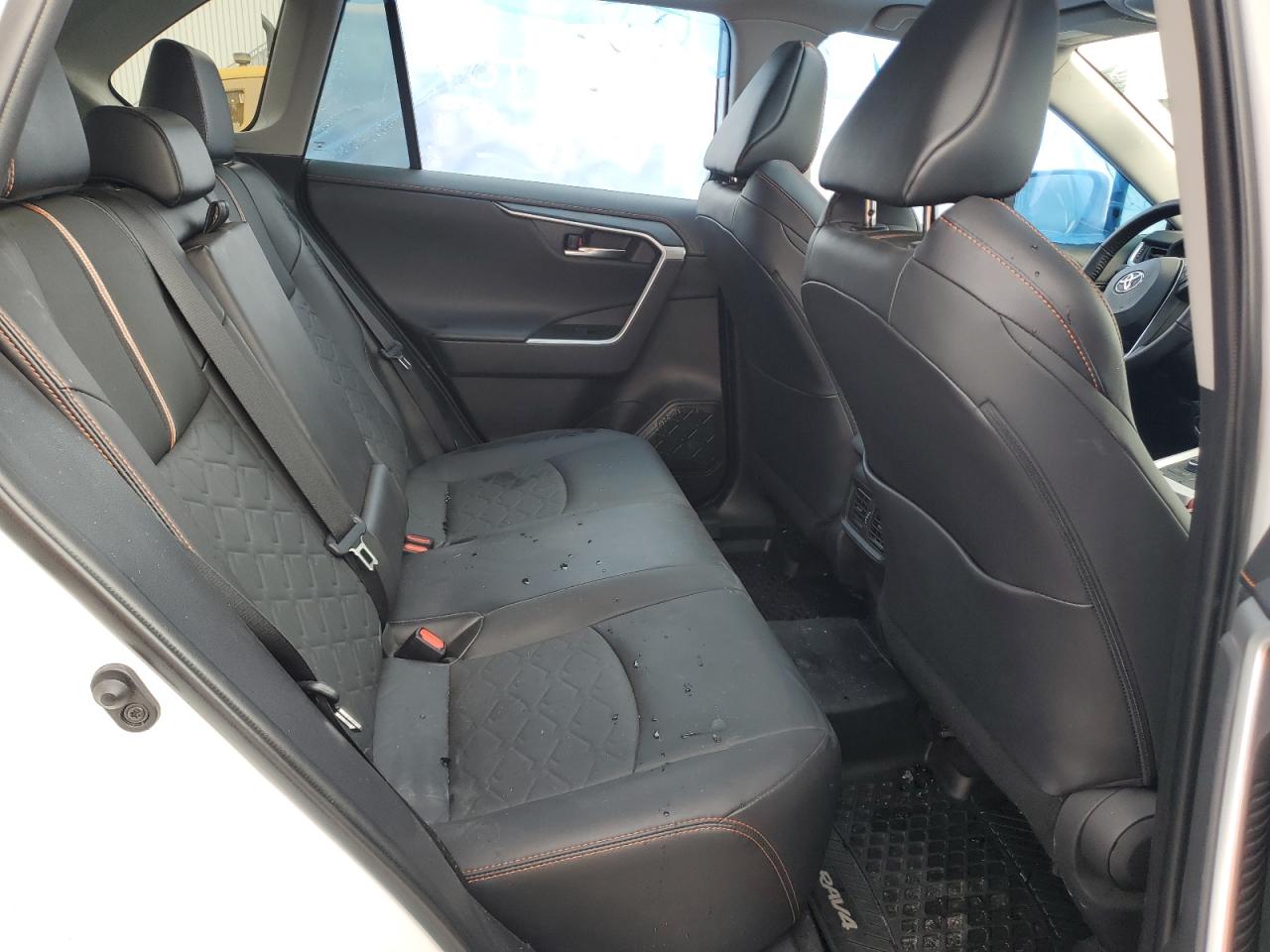 TOYOTA RAV4 ADVENTURE