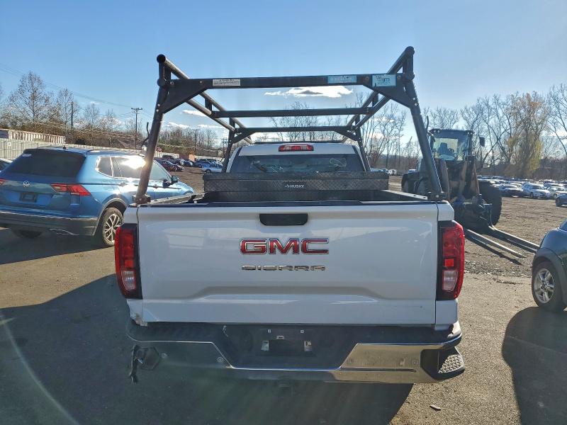 2024 GMC SIERRA C15 #3311460279