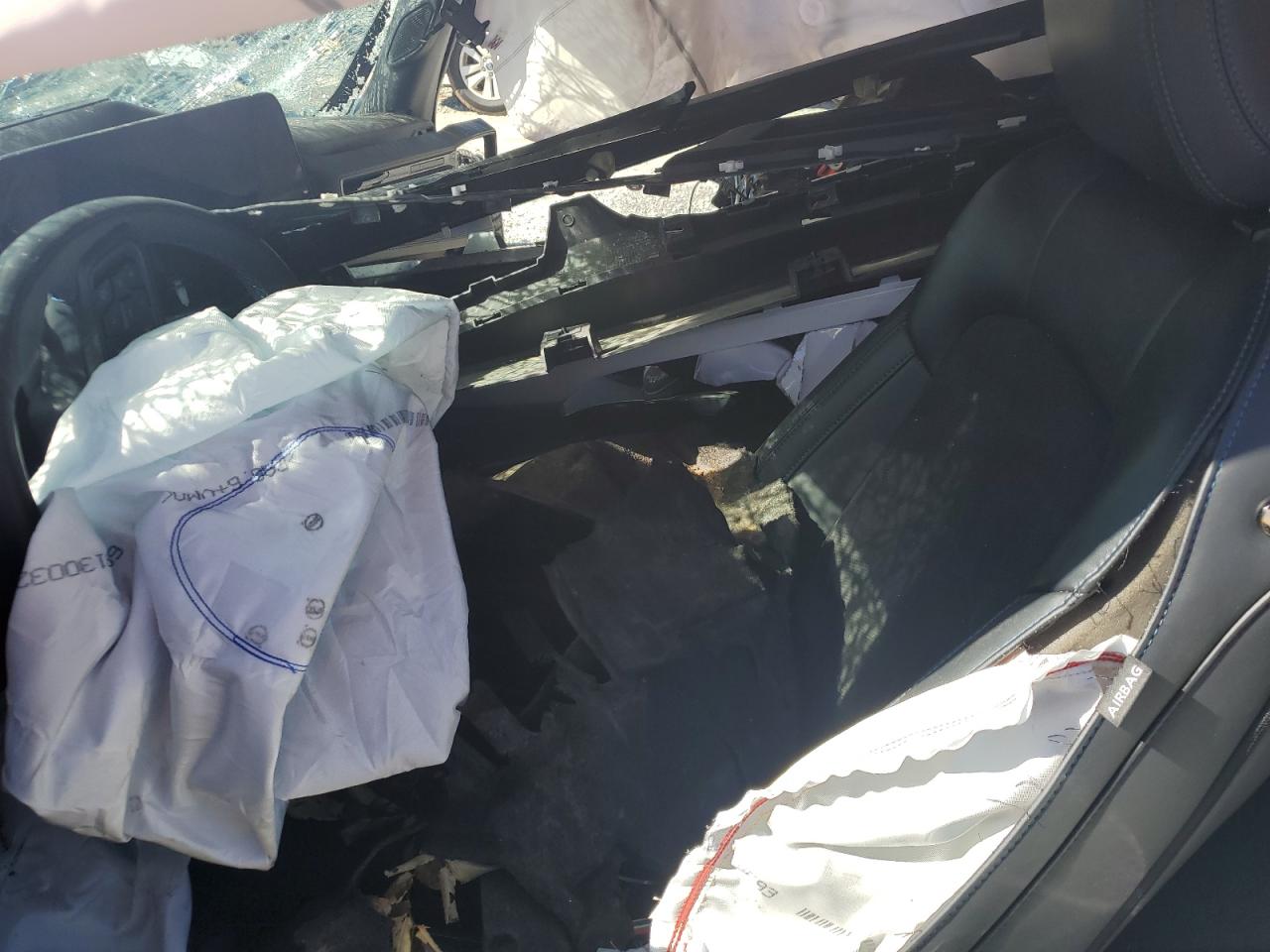 FORD MUSTANG DARK HORSE