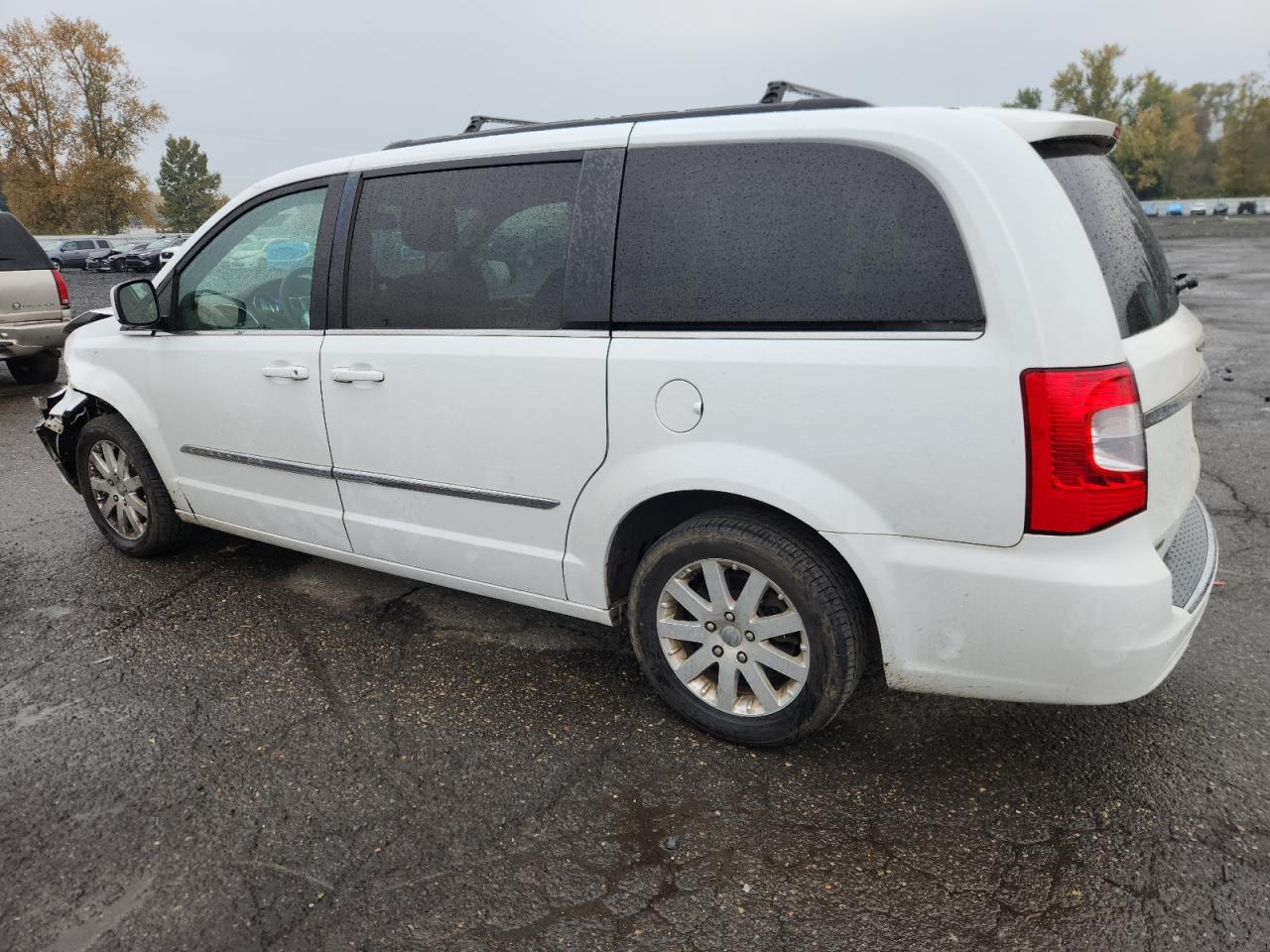 CHRYSLER TOWN & COUNTRY TOURING