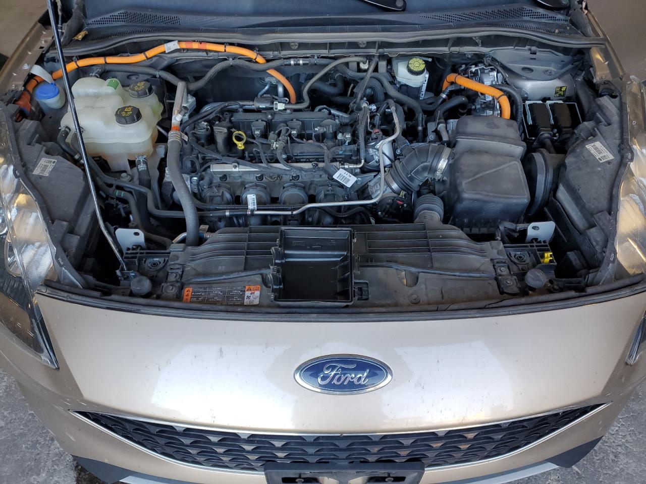 FORD ESCAPE TITANIUM