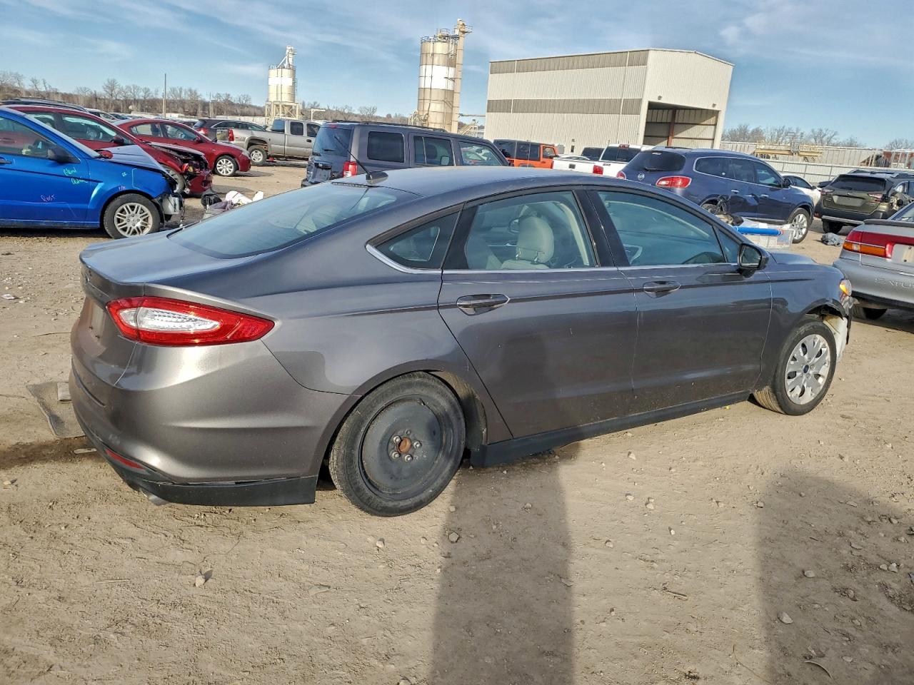 FORD FUSION S