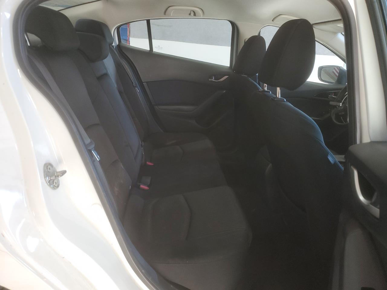 Lot #3302870941 2016 MAZDA 3 SPORT