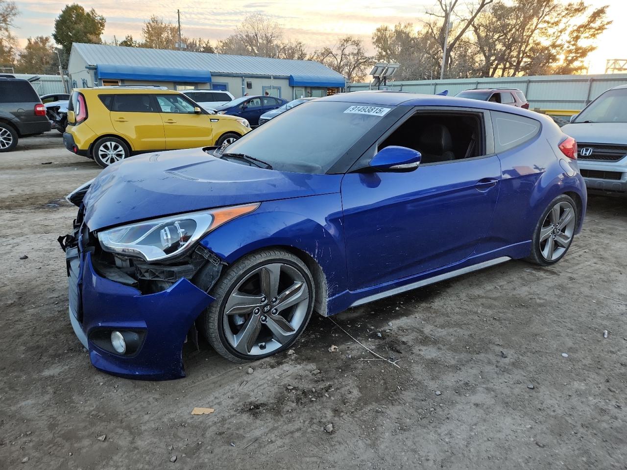 HYUNDAI VELOSTER TURBO