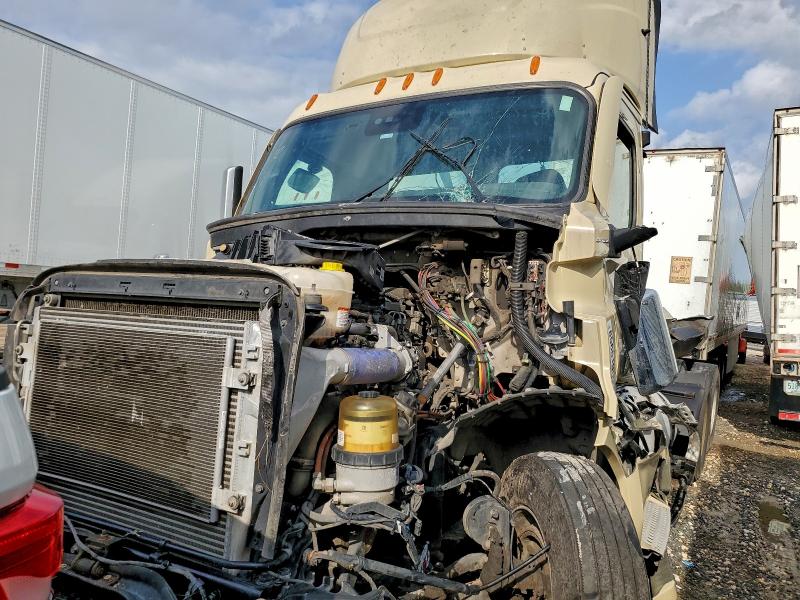 2021 FREIGHTLINER CASCADIA 1 #3296945874