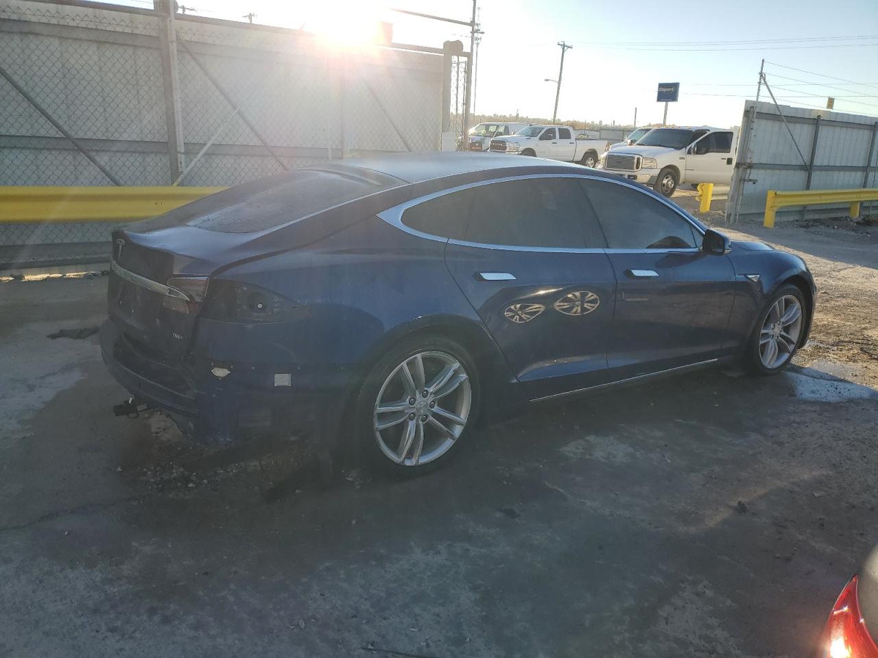 TESLA MODEL S 90D