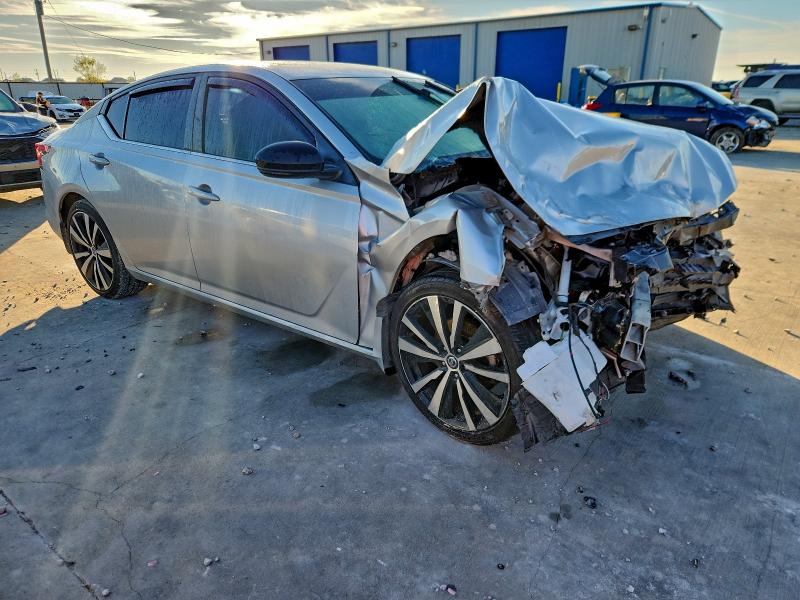 2019 NISSAN ALTIMA SR #3316109302