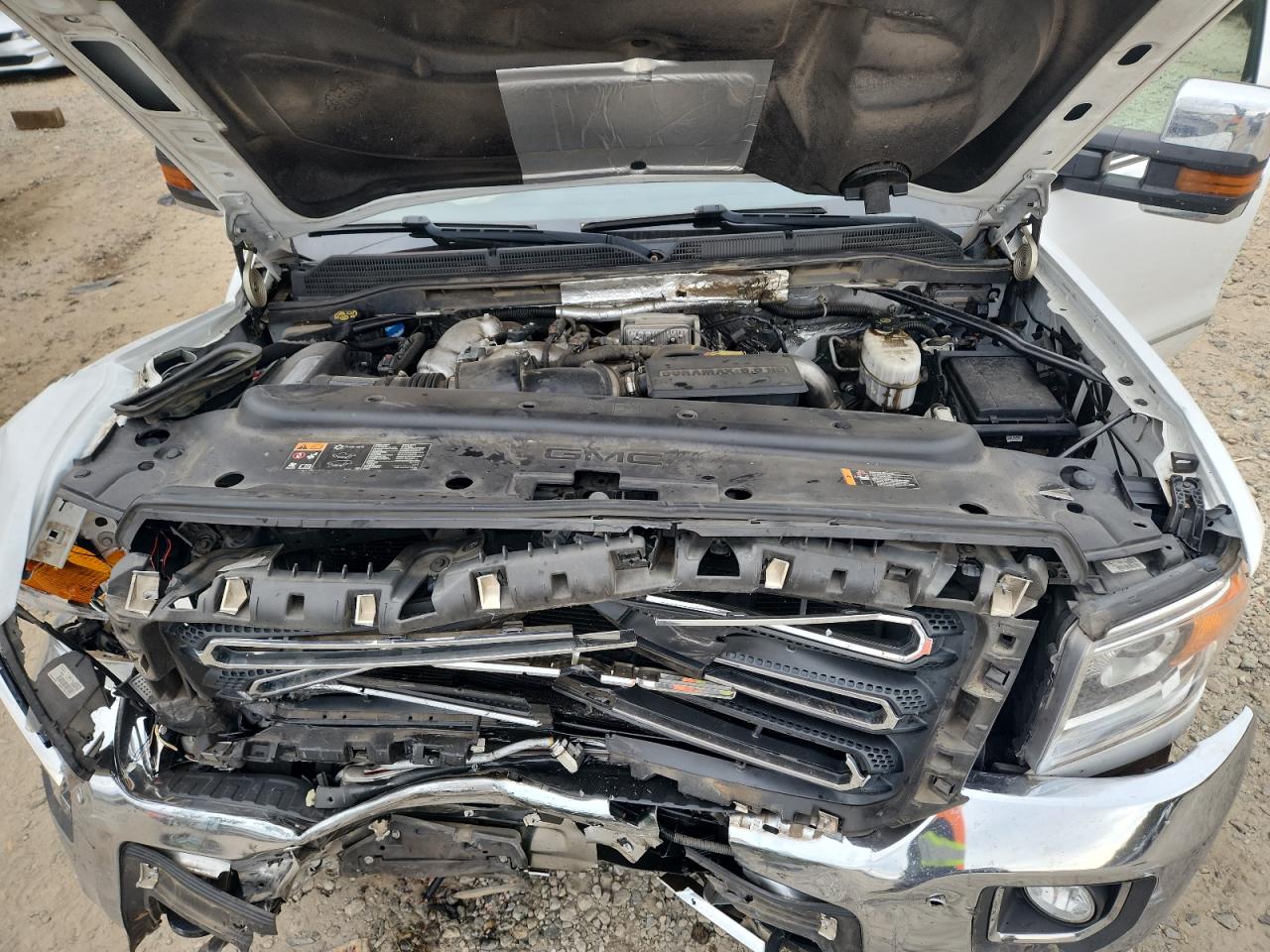 GMC SIERRA K2500 SLT