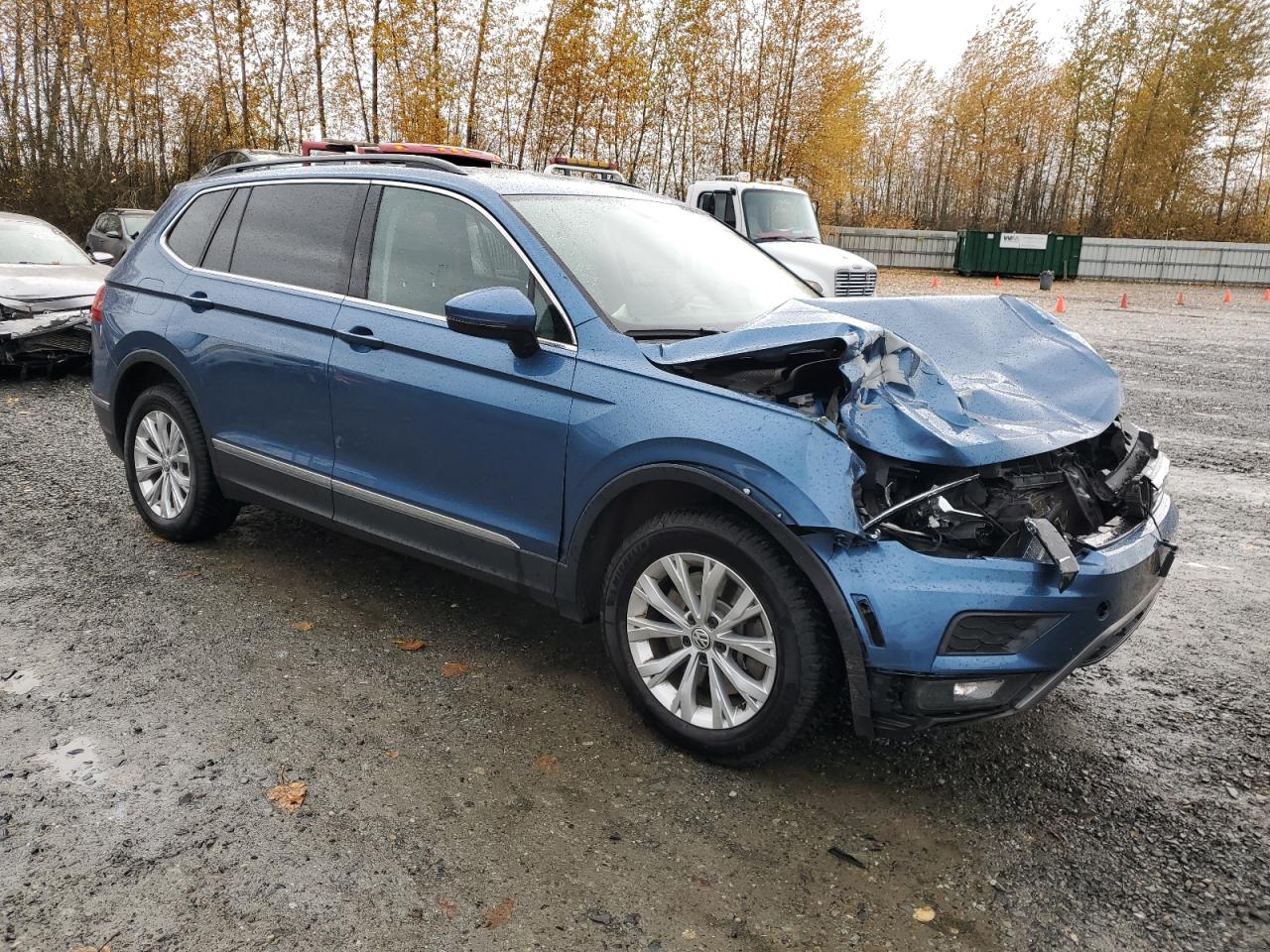 VOLKSWAGEN TIGUAN SE