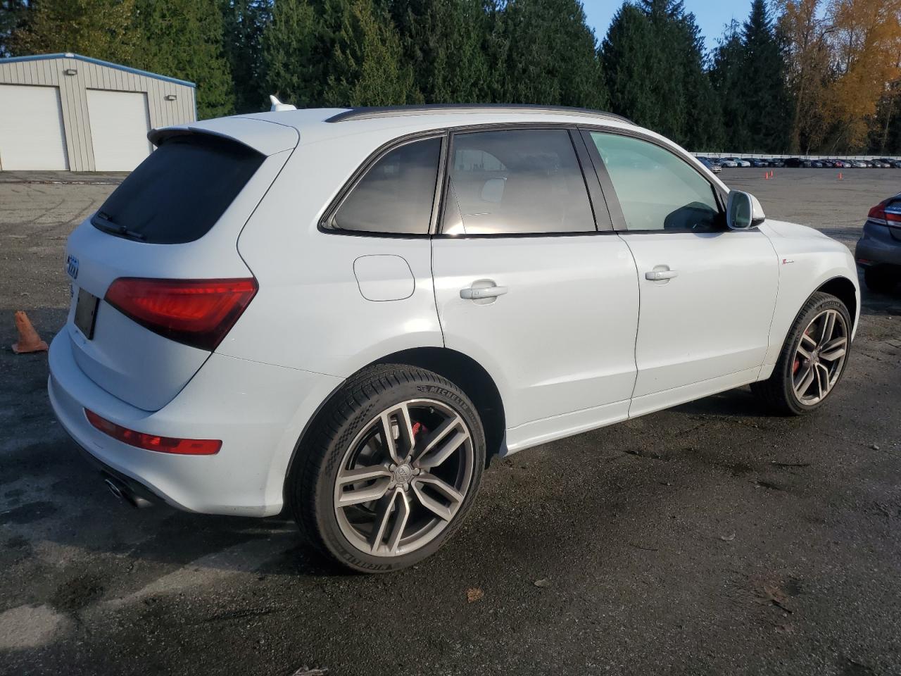 AUDI SQ5 PREMIUM PLUS