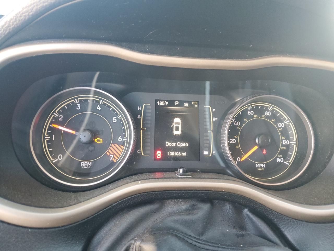 JEEP GRAND CHEROKEE SPORT