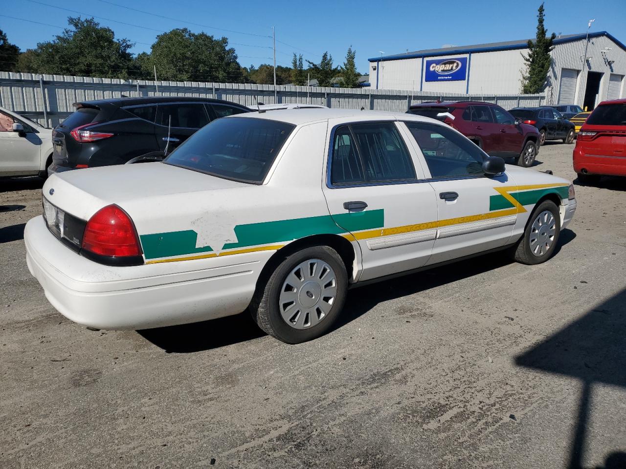 FORD CROWN VICTORIA POLICE INTERCEPTOR