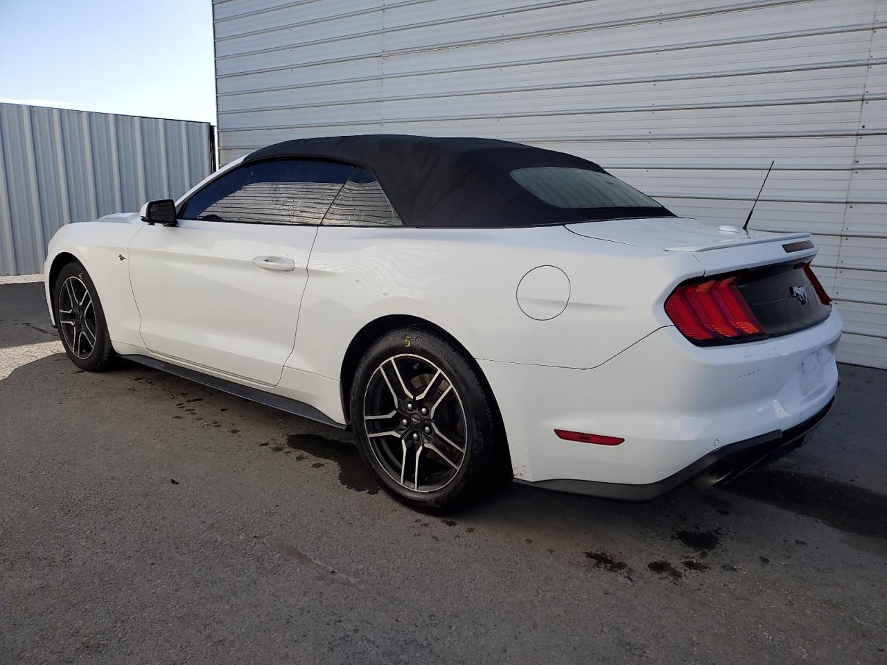 Lot #3312295775 2018 FORD MUSTANG