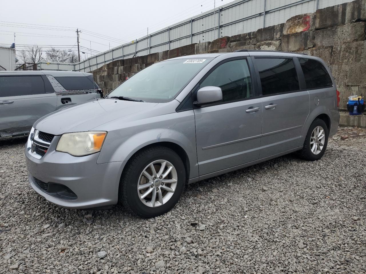DODGE GRAND CARAVAN SXT