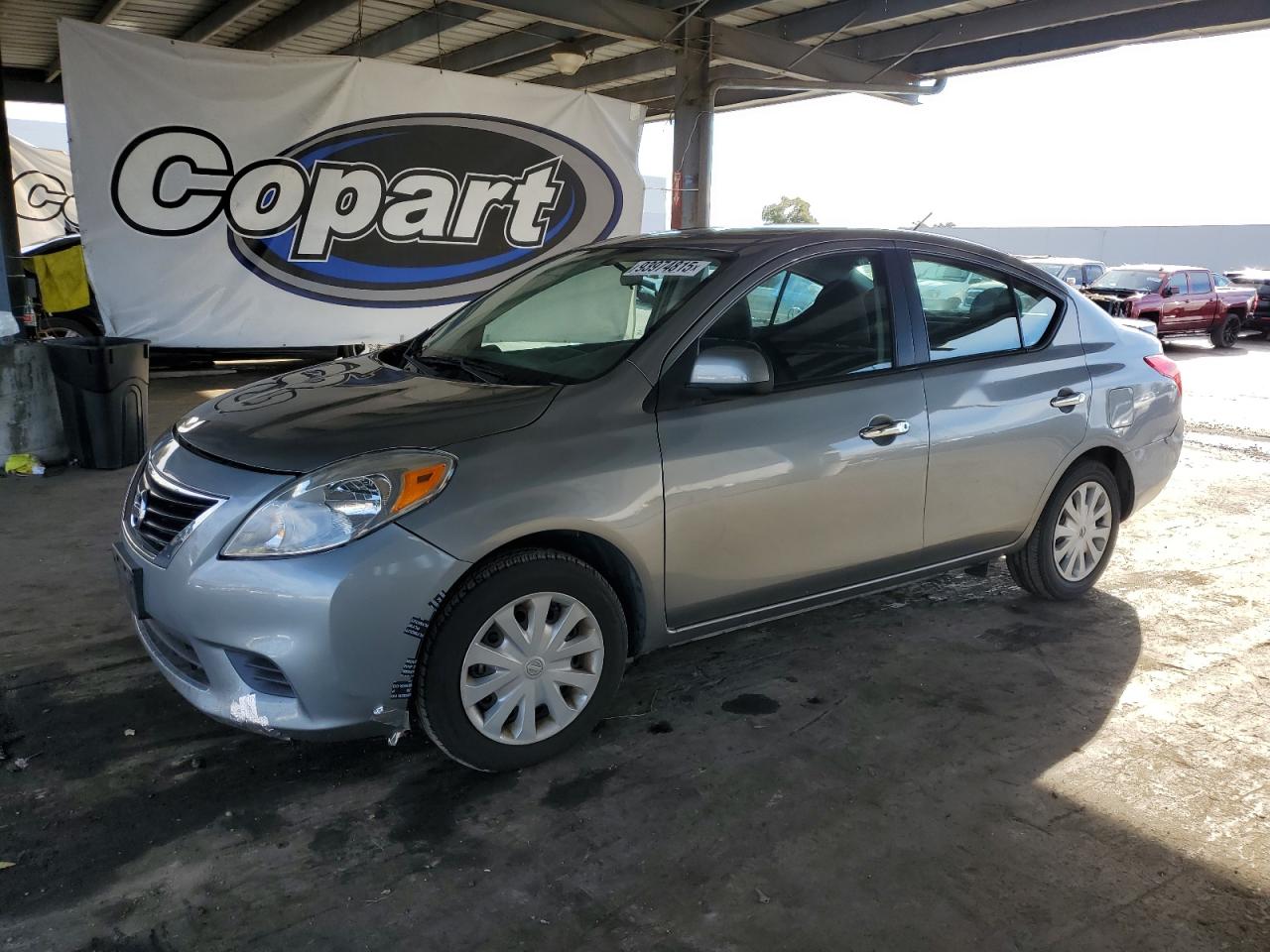 NISSAN VERSA S