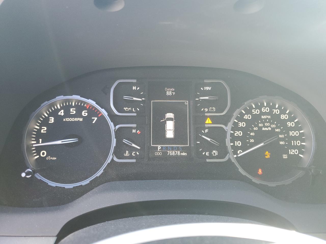 TOYOTA TUNDRA DOUBLE CAB SR