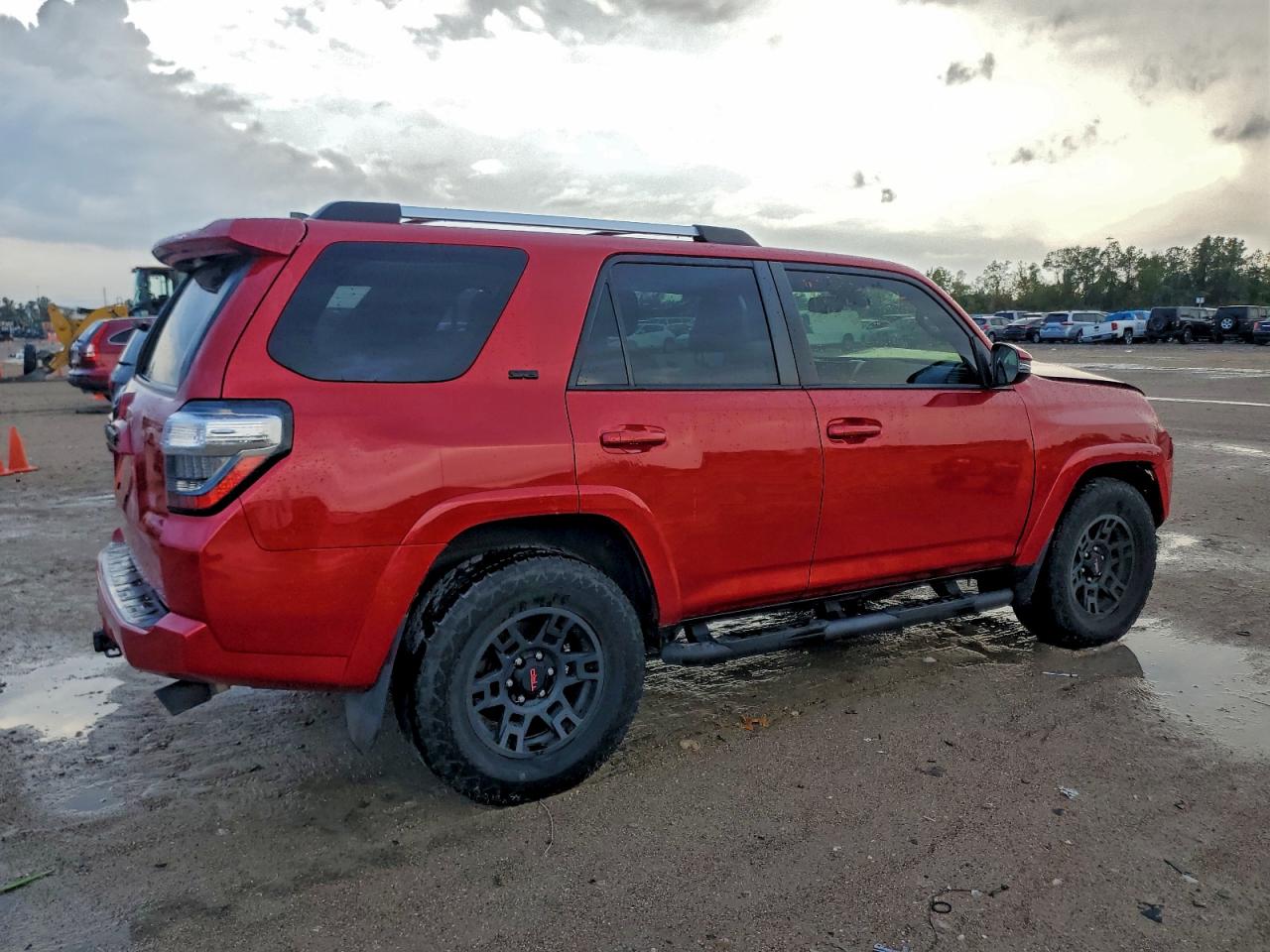 Lot #3304505456 2022 TOYOTA 4RUNNER SR