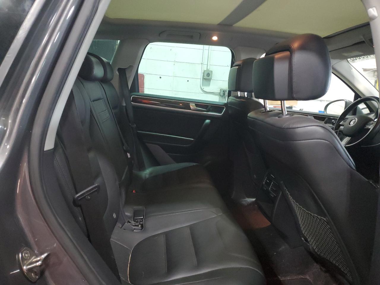 VOLKSWAGEN TOUAREG V6