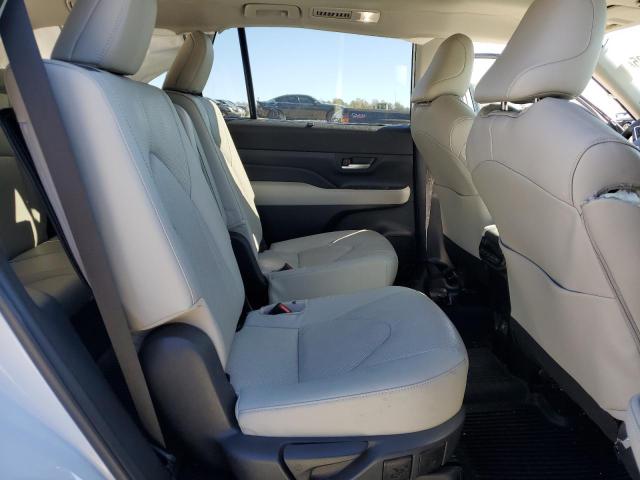 2025 TOYOTA GRAND HIGH #3302883916