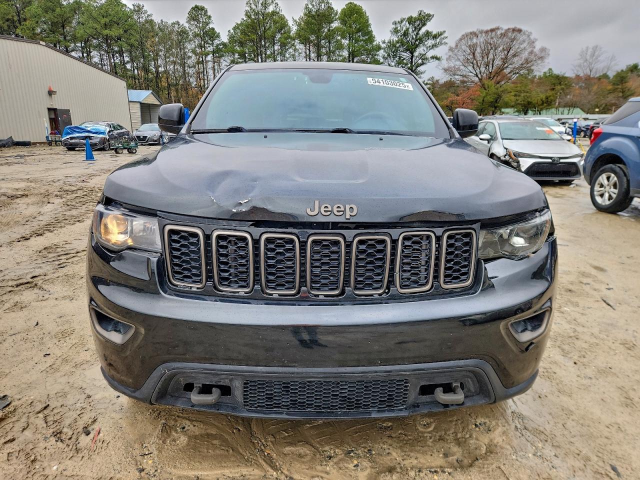 JEEP GRAND CHEROKEE LAREDO