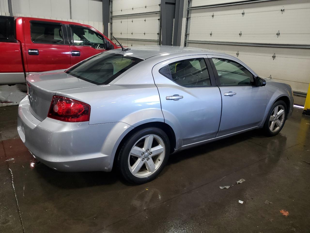 DODGE AVENGER SE