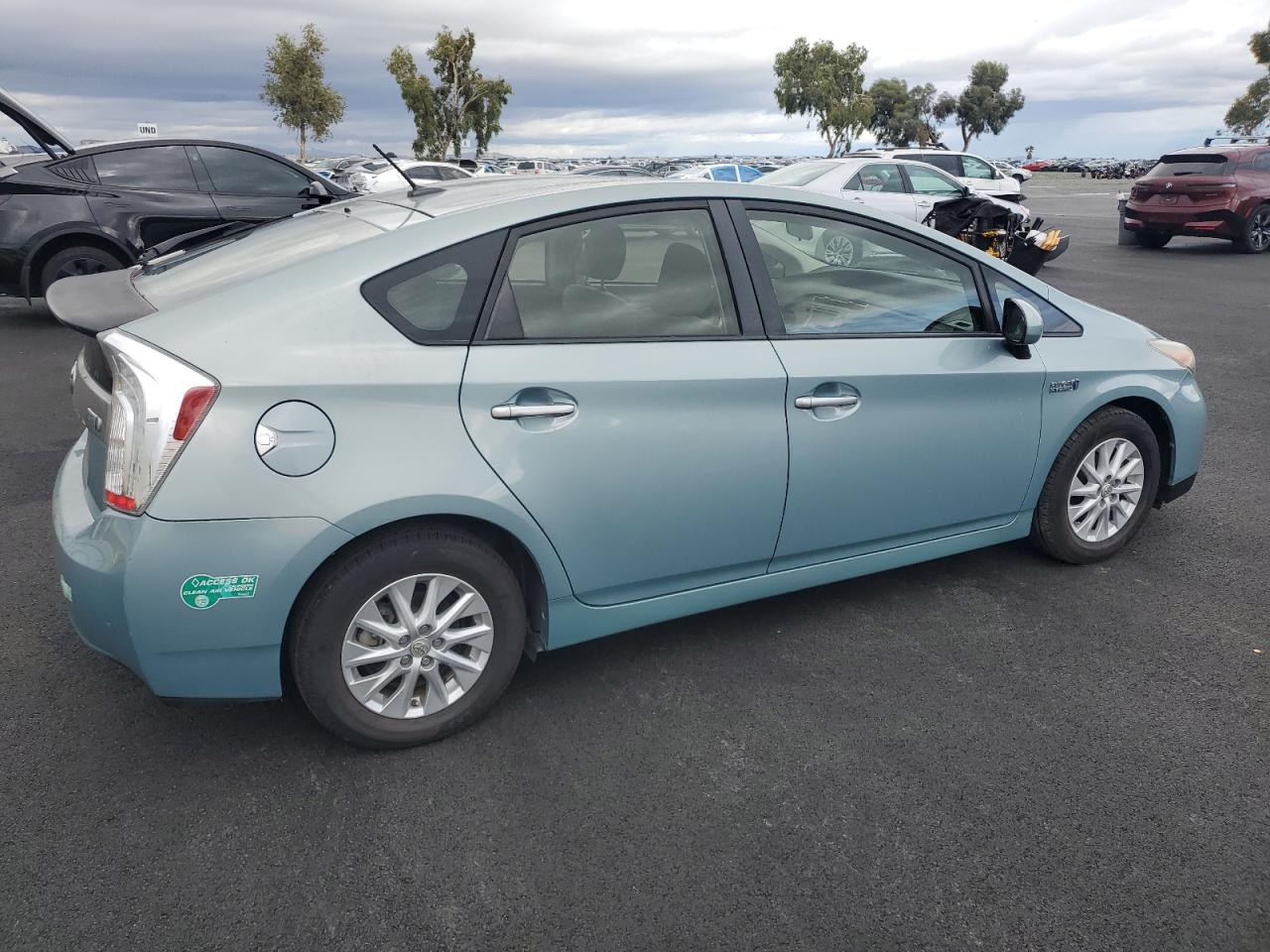TOYOTA PRIUS PLUG