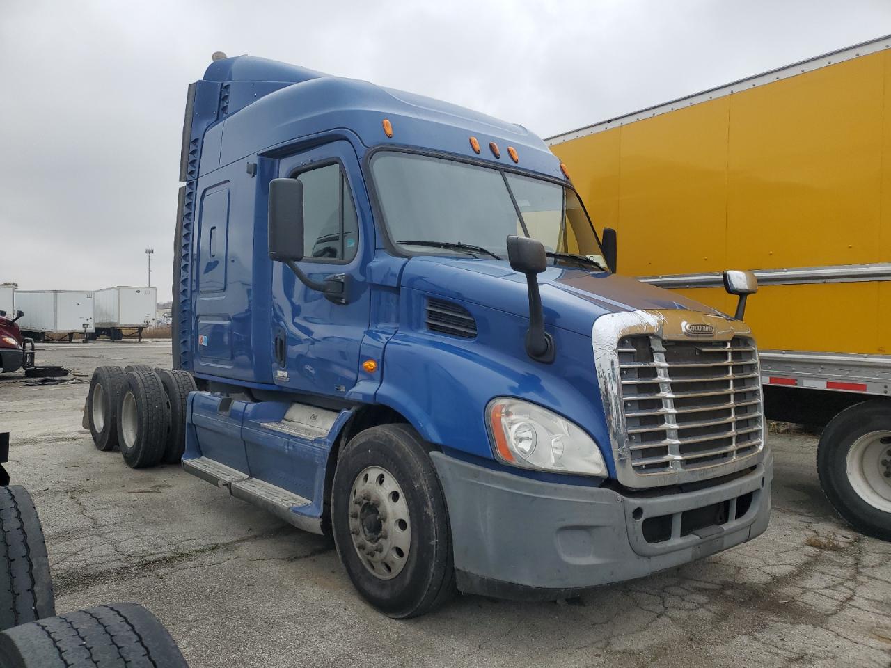 Lot #3293414060 2011 FREIGHTLINER CASCADIA