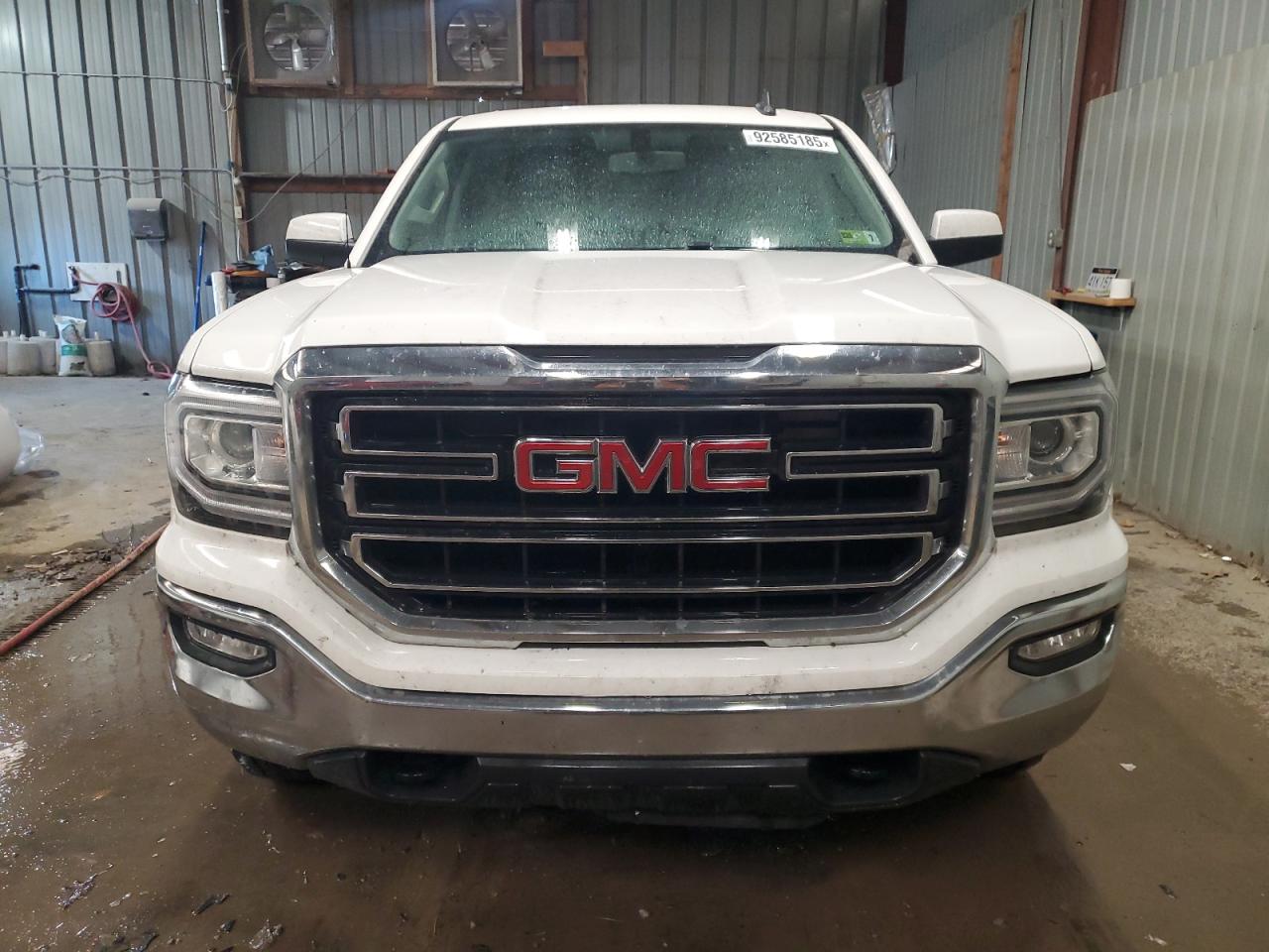 GMC SIERRA K1500 SLE