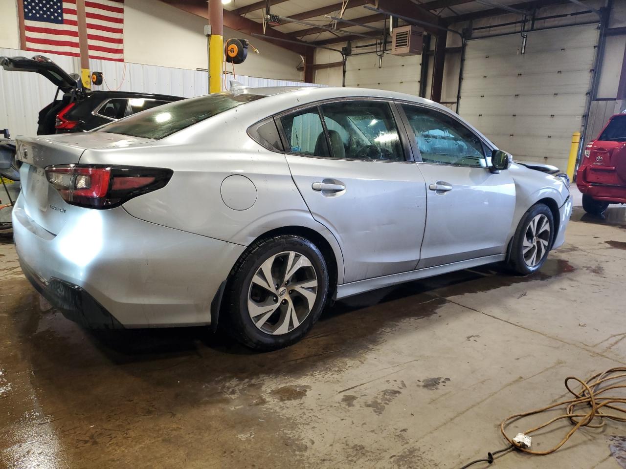 SUBARU LEGACY PREMIUM