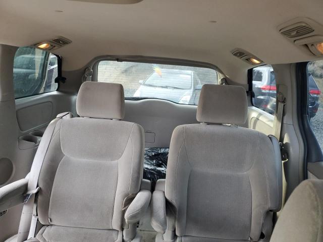 2004 TOYOTA SIENNA LE #3294639042