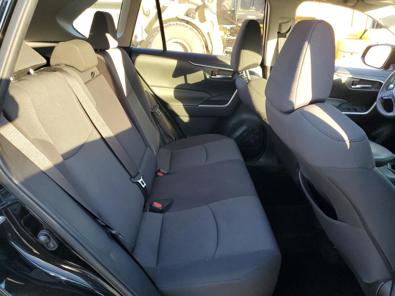 Lot #3308502050 2019 TOYOTA RAV4 XLE