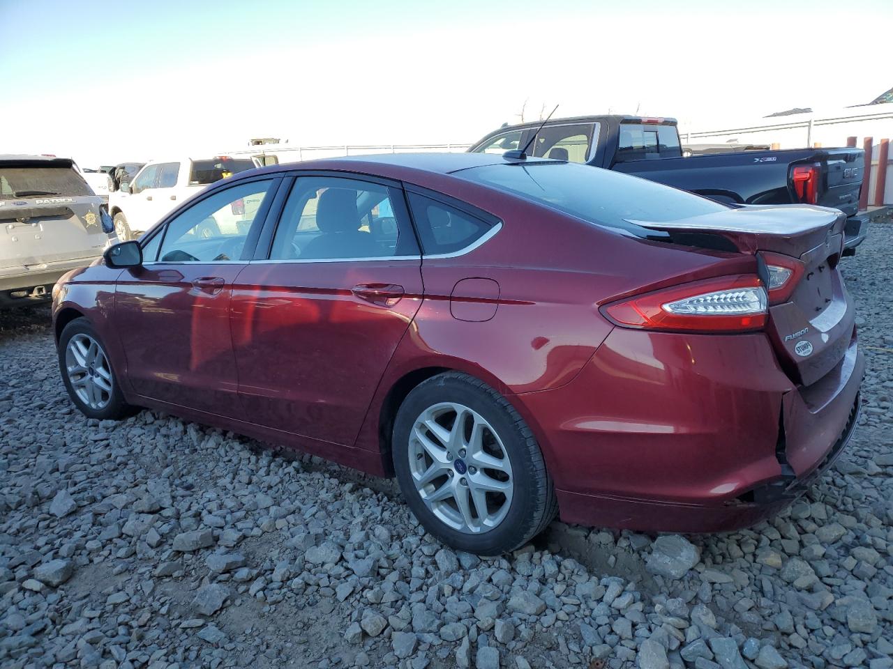 FORD FUSION SE