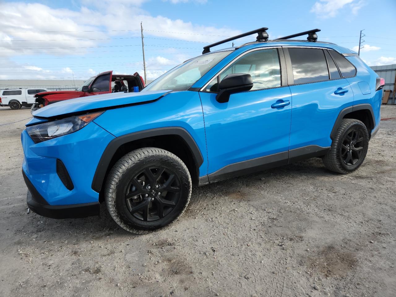 TOYOTA RAV4 LE