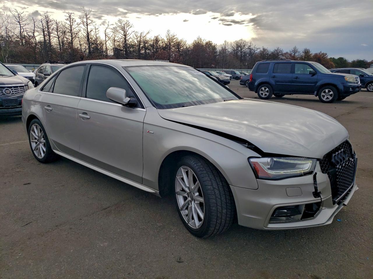 AUDI A4 PREMIUM PLUS