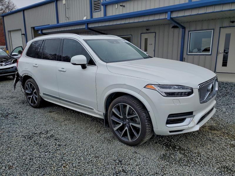 2021 VOLVO XC90 T8 RE #3305424433