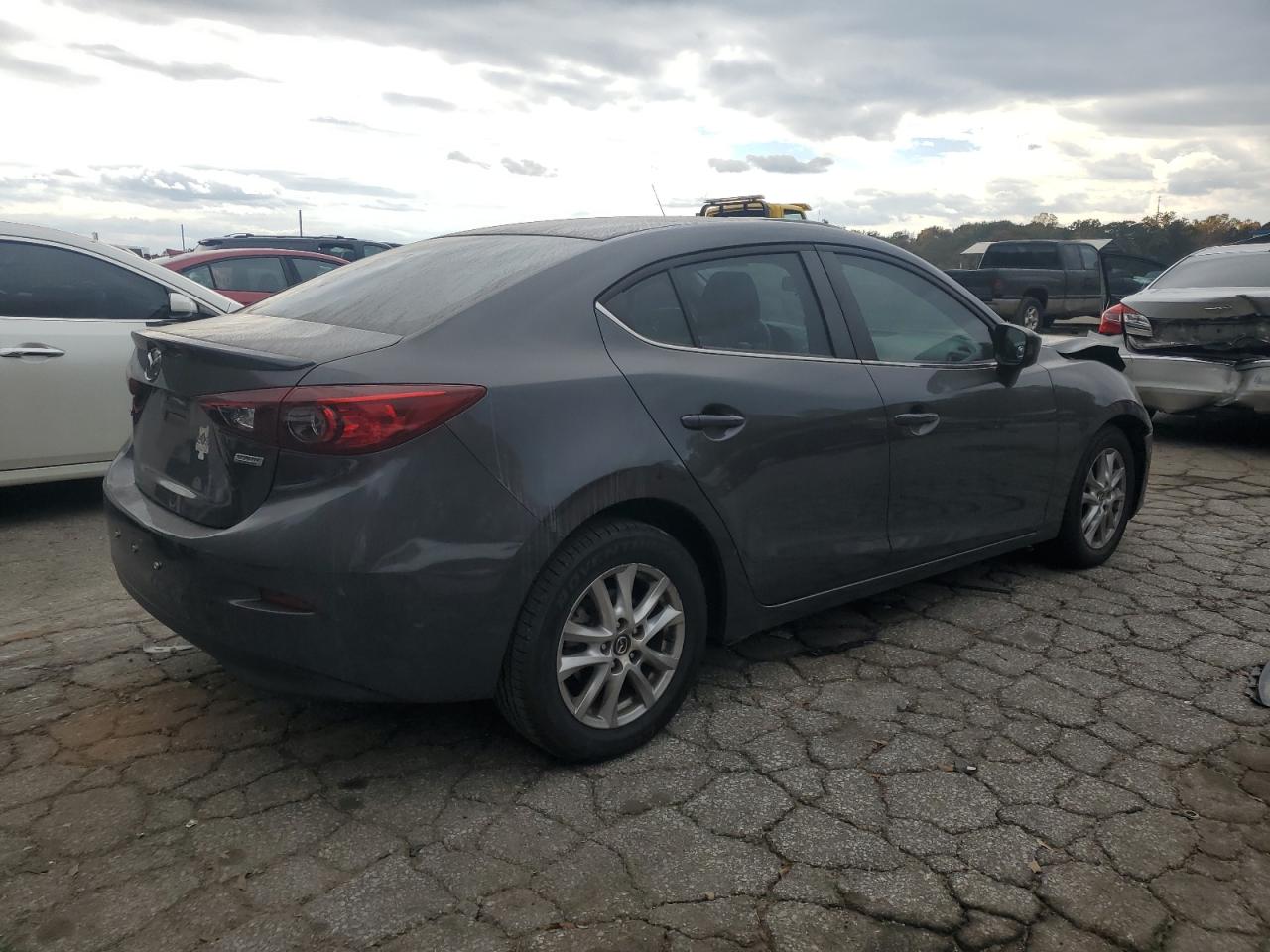 MAZDA 3 TOURING