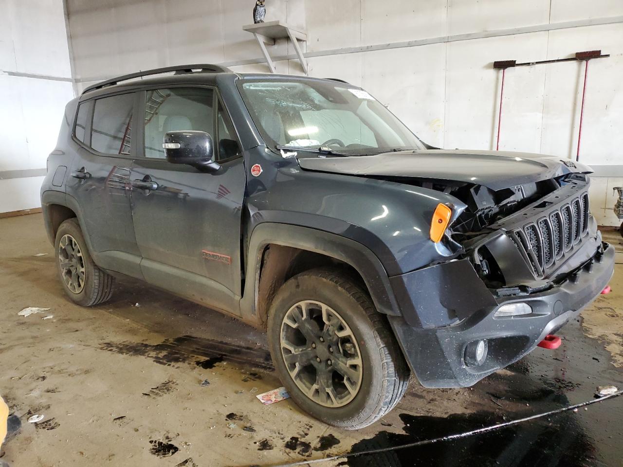 JEEP RENEGADE TRAILHAWK