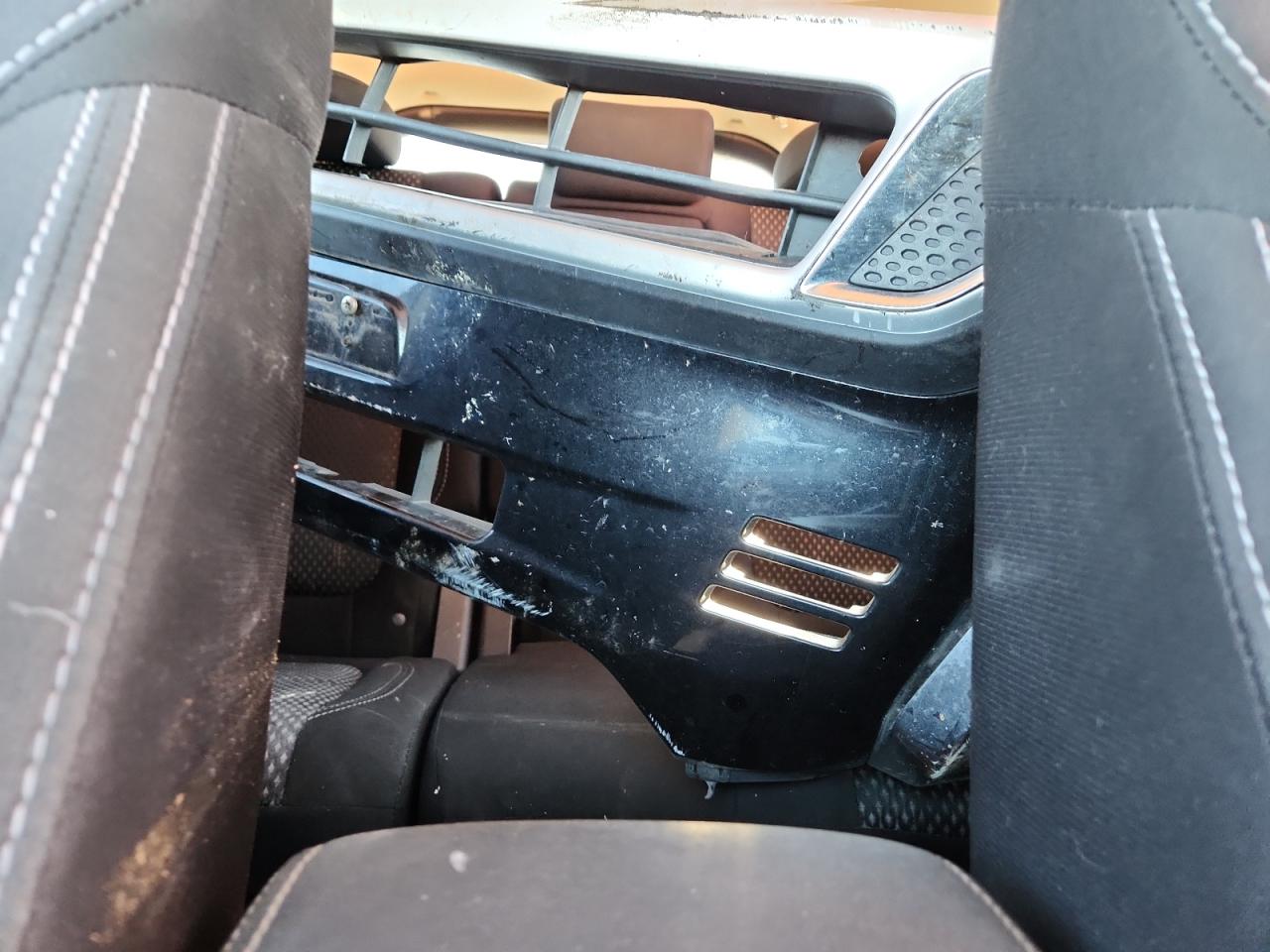 MITSUBISHI OUTLANDER SE