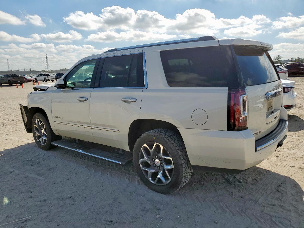 GMC YUKON DENALI