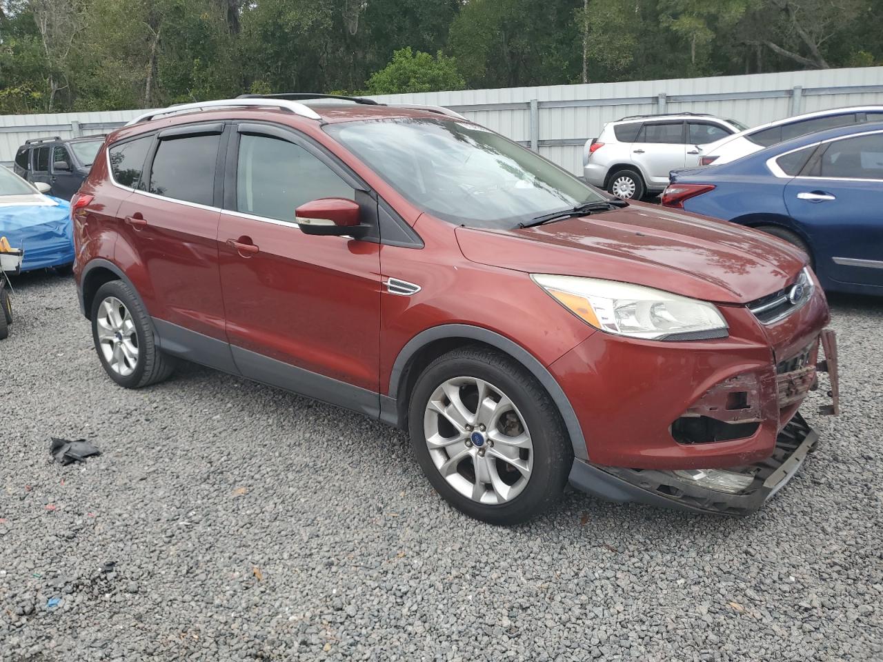 FORD ESCAPE TITANIUM