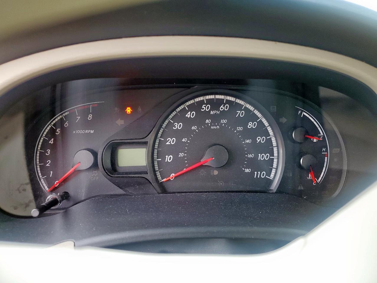 Lot #3302892892 2012 TOYOTA SIENNA LE