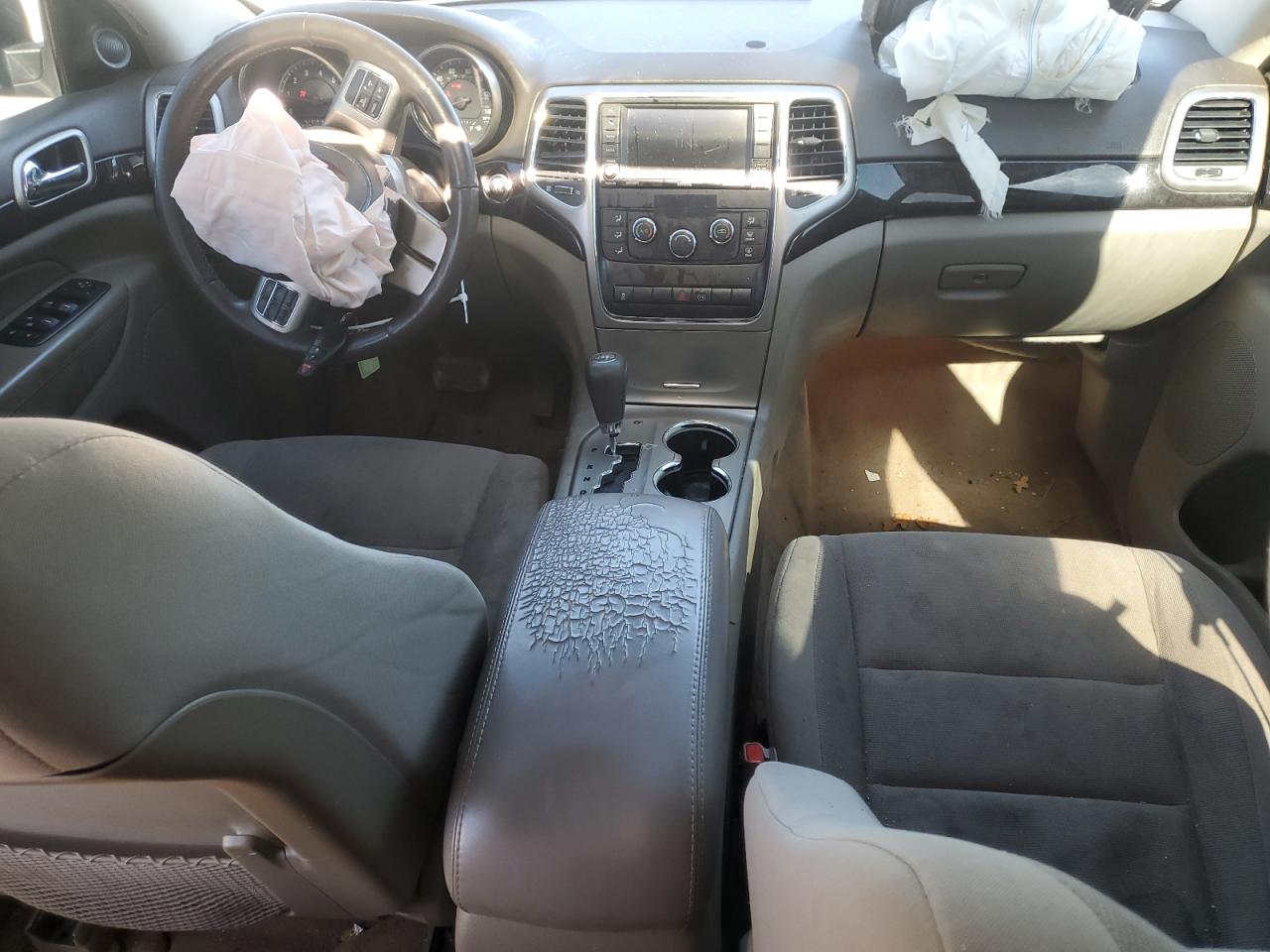 JEEP GRAND CHEROKEE LAREDO