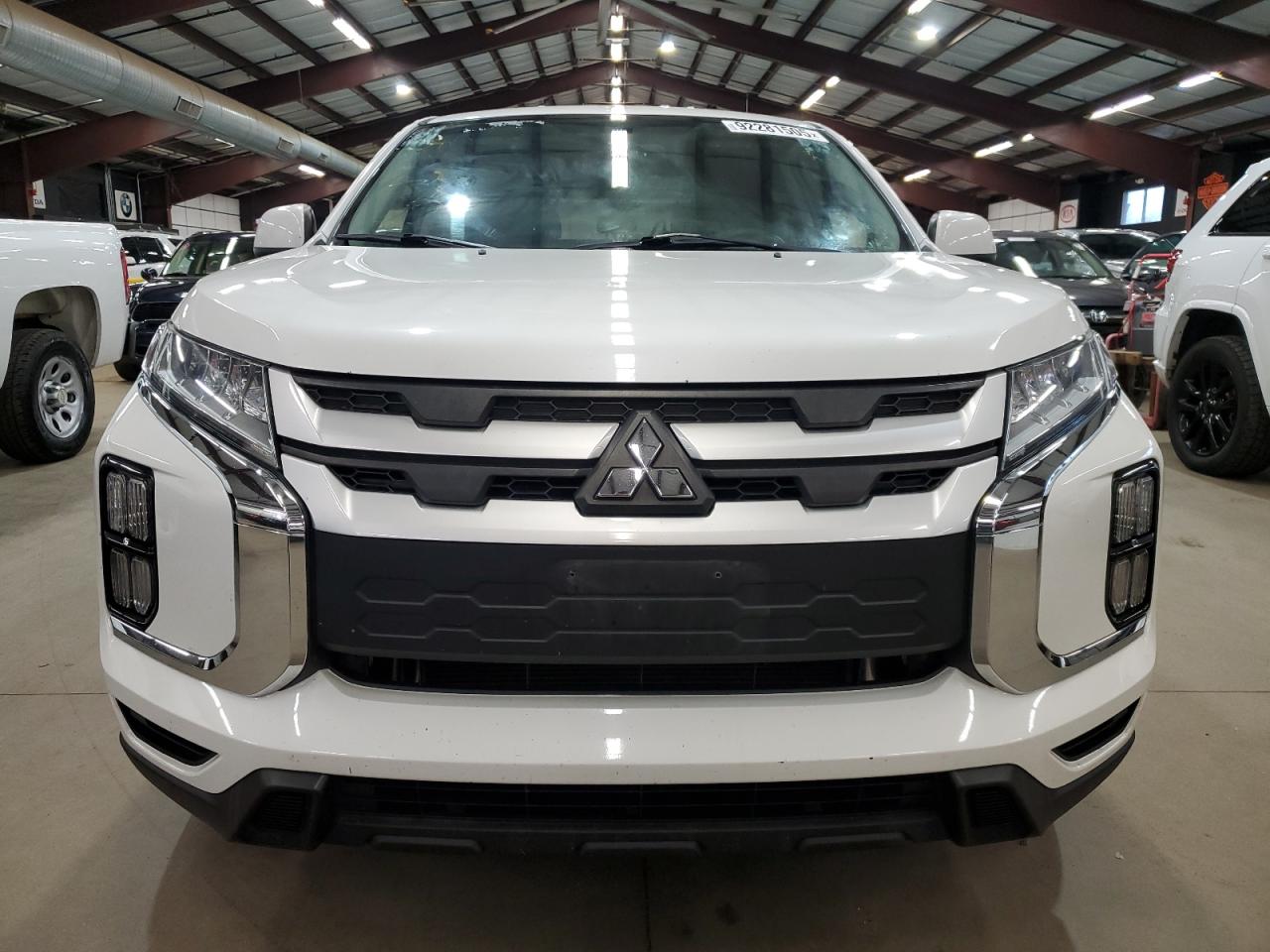 MITSUBISHI OUTLANDER ES